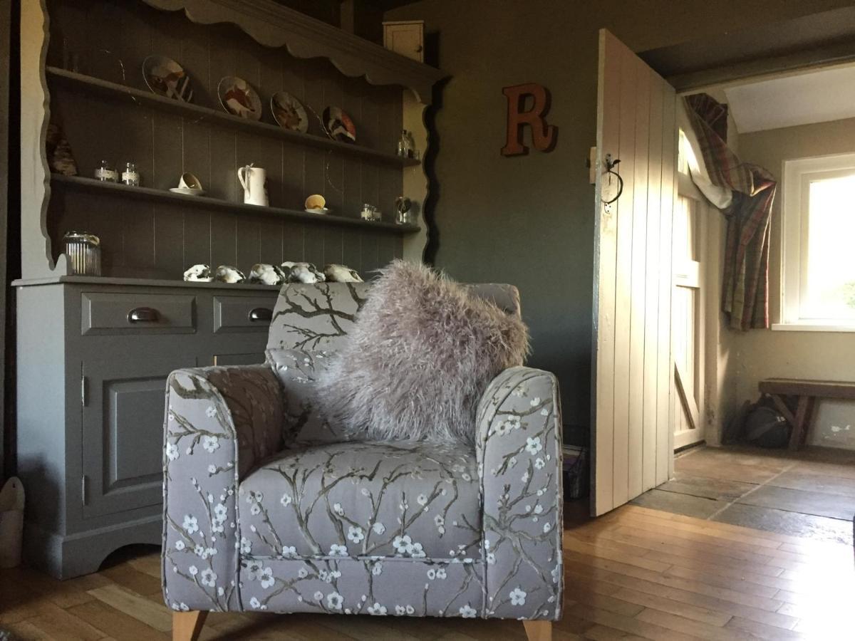 Efail Y Garn Bed & Breakfast Swansea Dış mekan fotoğraf