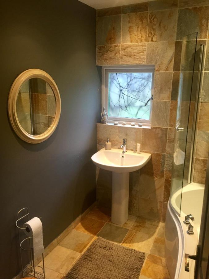 Efail Y Garn Bed & Breakfast Swansea Dış mekan fotoğraf